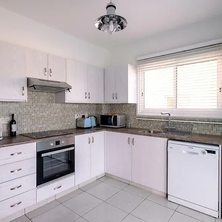 Апартаменты The Coral Penthouse