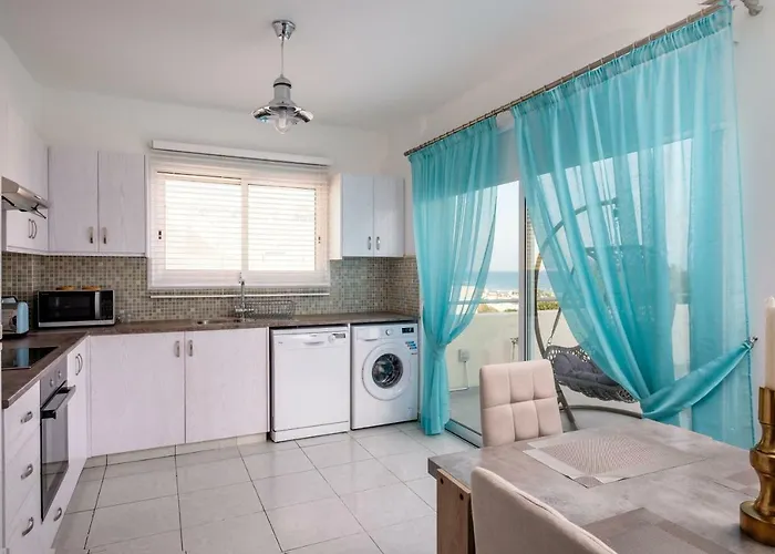 The Coral Penthouse * Larnaca