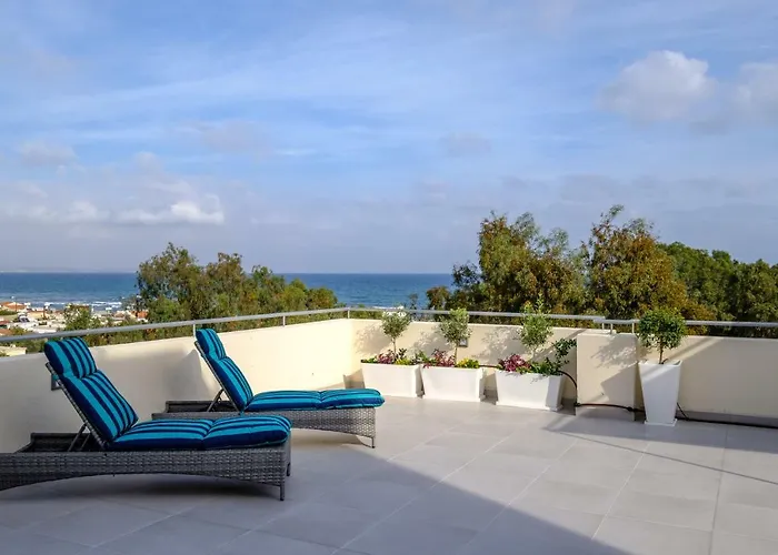 Lägenhet The Coral Penthouse Larnaca