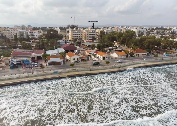 The Coral Penthouse Lägenhet Larnaca