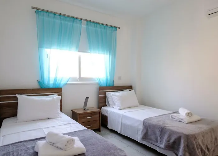 The Coral Penthouse Lägenhet Larnaca